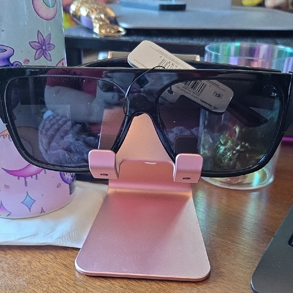 Black Oversized Sunglasses,  Foster Grant, NWT